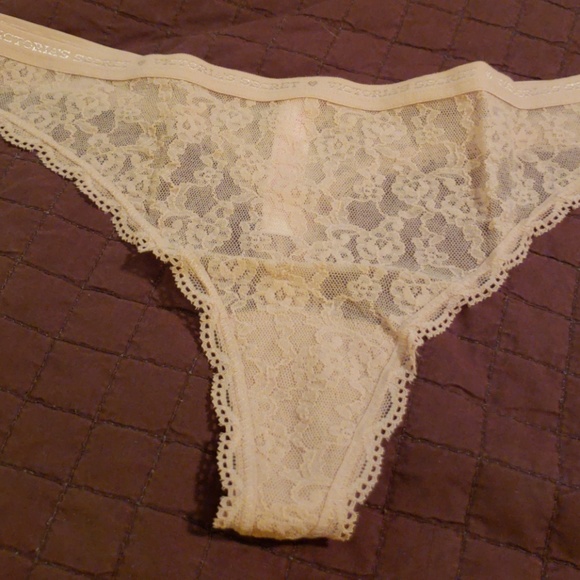 Victoria's Secret underwear - Picture 1 of 1